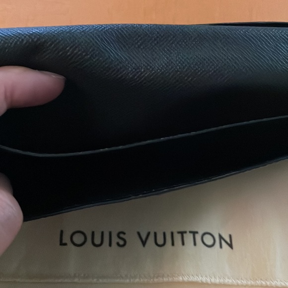 Louis Vuitton Epi wallet - Picture 5 of 9